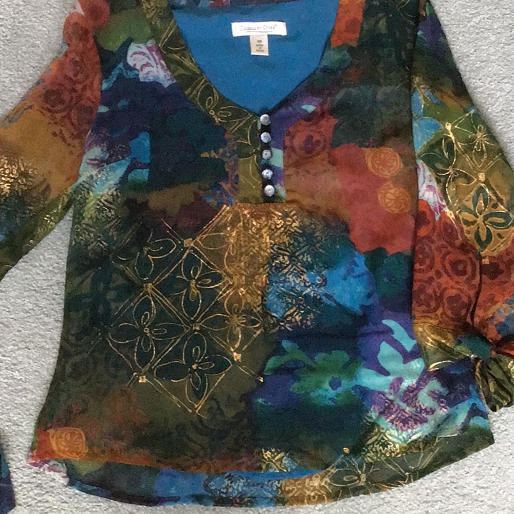 Women’s blouse